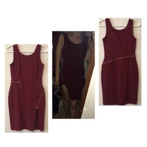 2/$10 Maroon bodycon dress with zippered detailing
